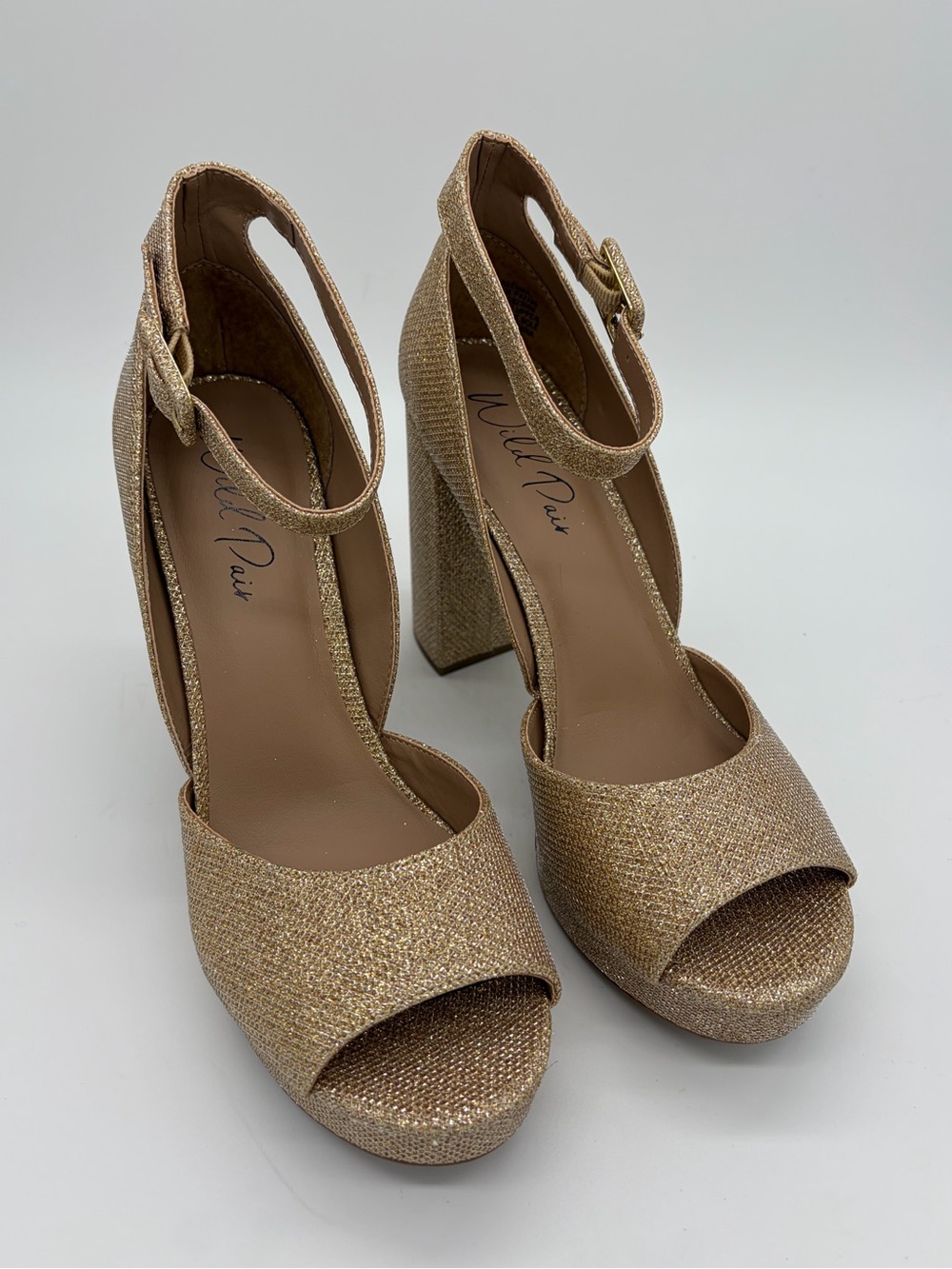 Wild Pair Metallic Gold Platform Block Heel Sandals Size 8.5